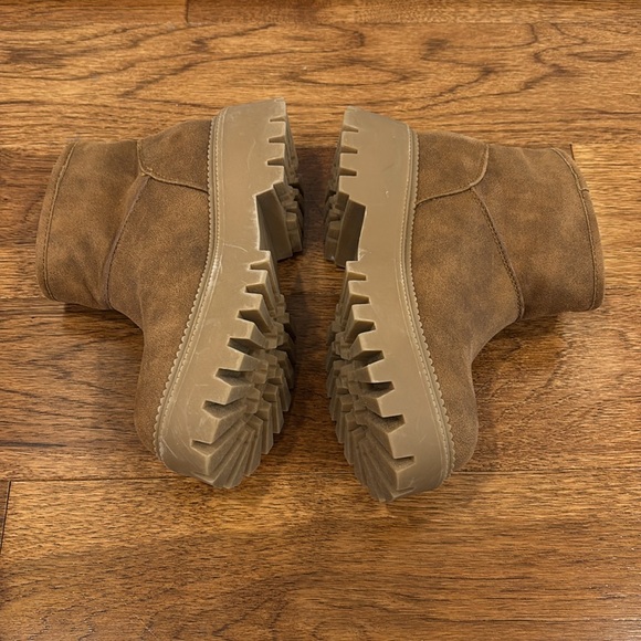 Dolce Vita Cozy Lined Chunky Platform Mini Boots - Picture 5 of 13